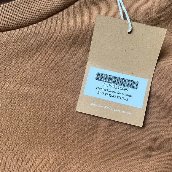 REFORMATION Hunter Classic Sweatshirt & Riley Short - Butterscotch - Picture 5 of 8